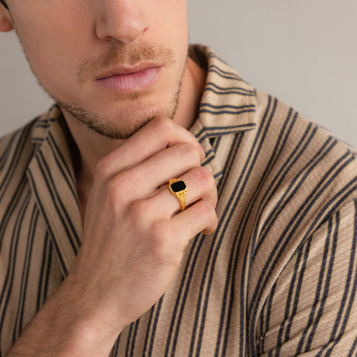 Vintage Black Signet Ring