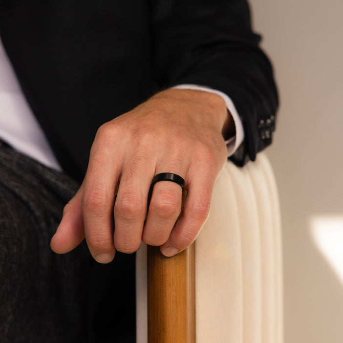 Men's Thick Black Ring