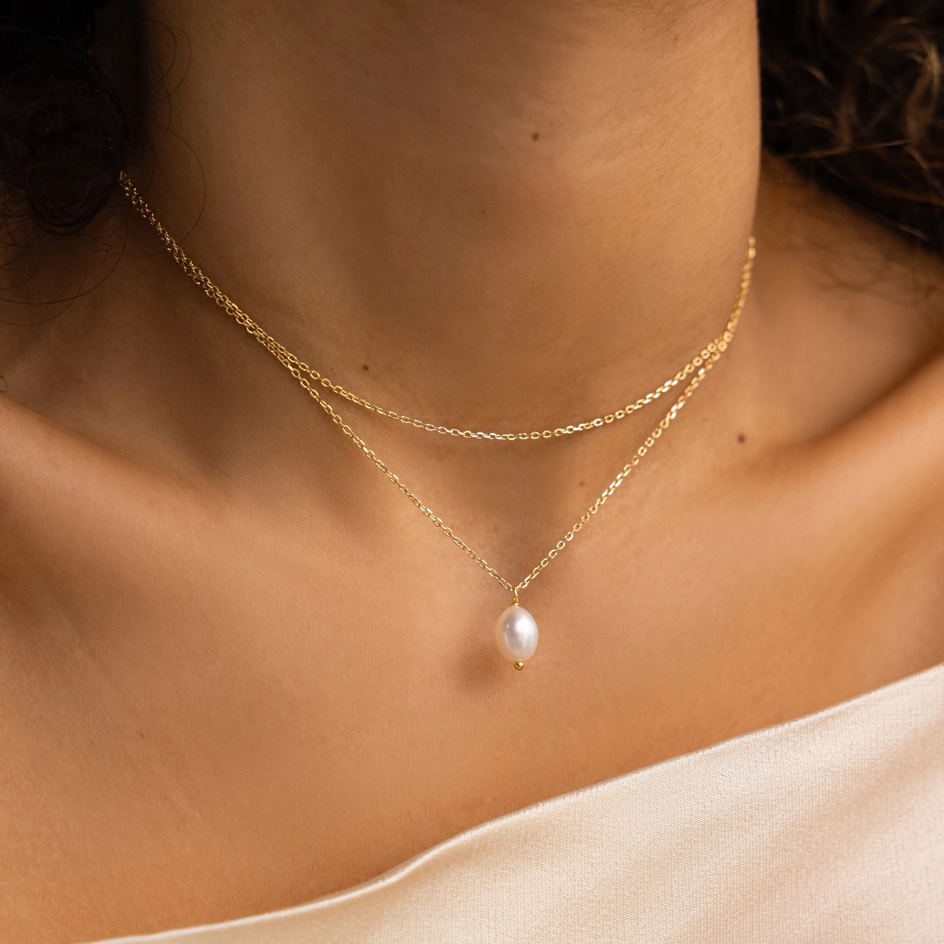 Duo Chain Pearl Necklace