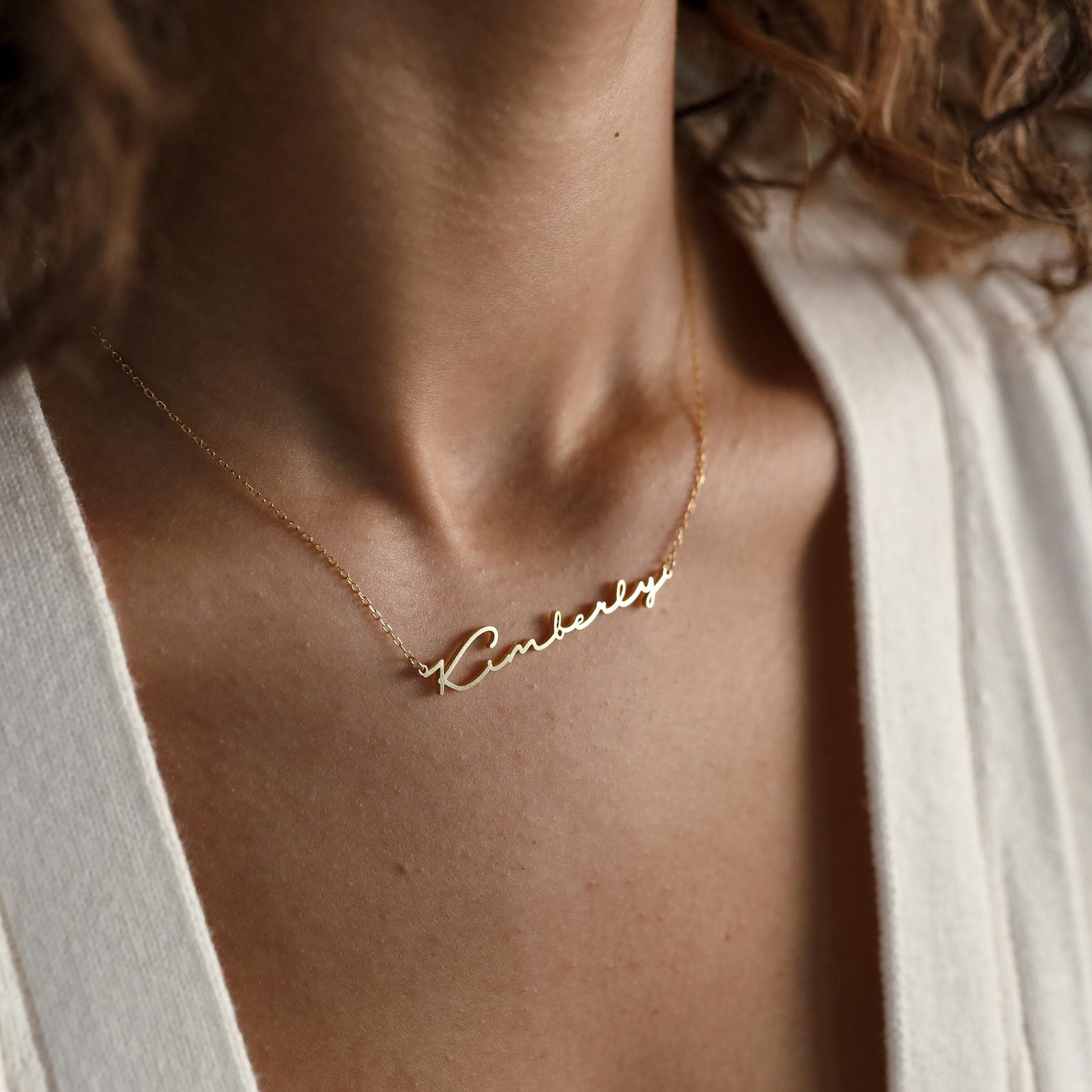 Minimal Name Necklace