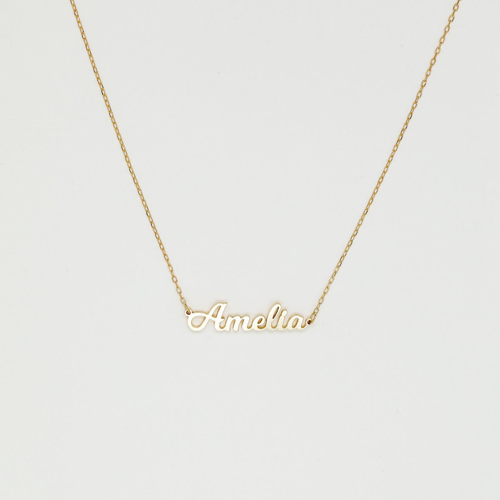 Mellow Name Necklace