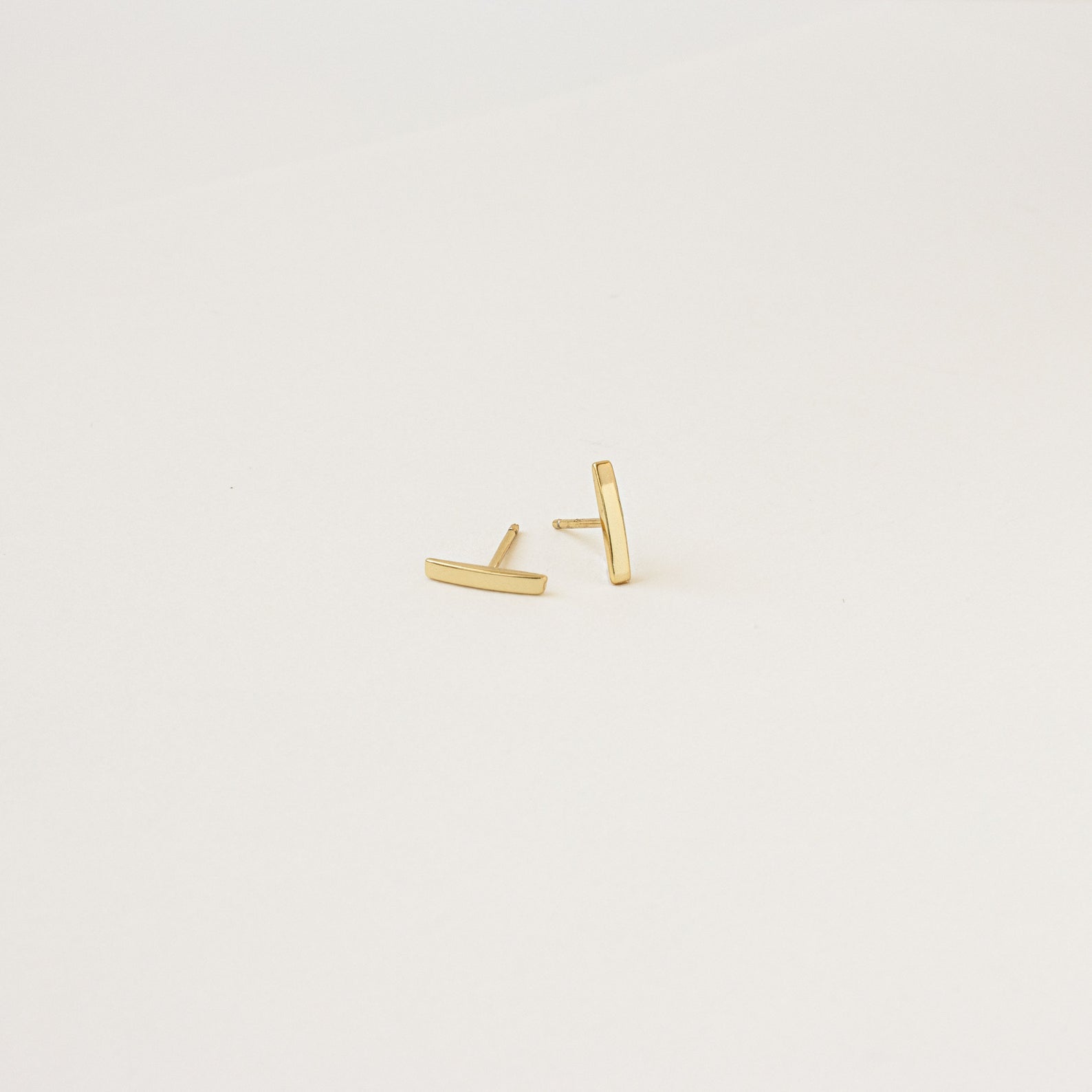 Dainty Bar Studs