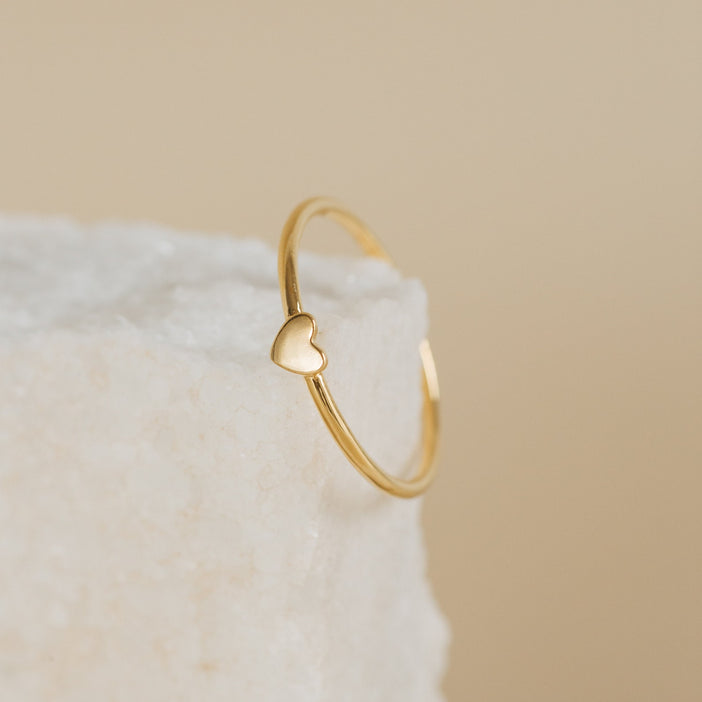 Nala Tiny Heart Ring