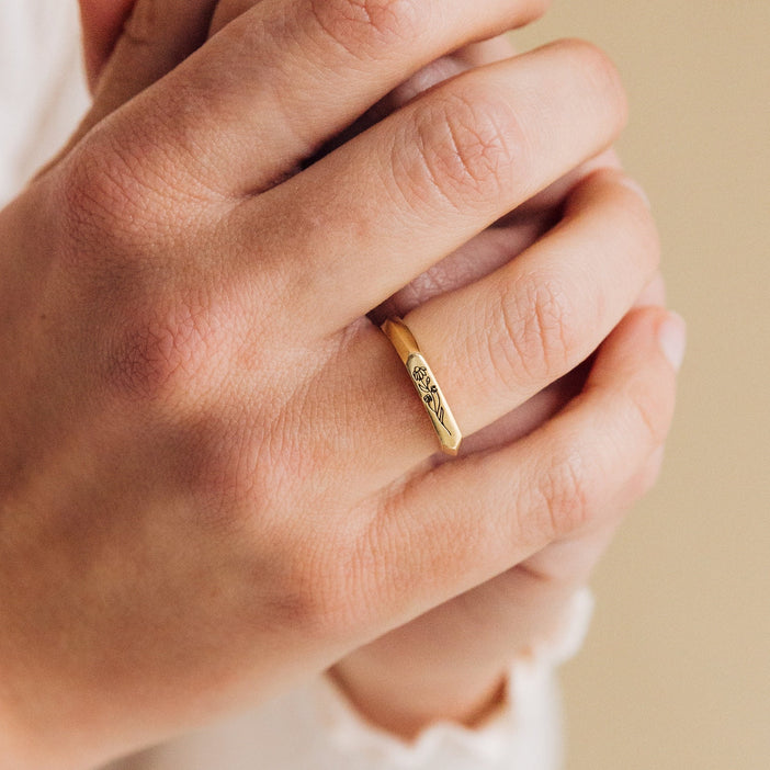 Thin Flower Signet Ring